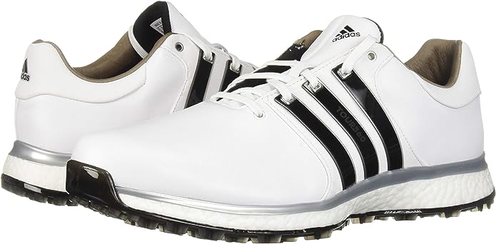 What golf shoes does Tiger use?