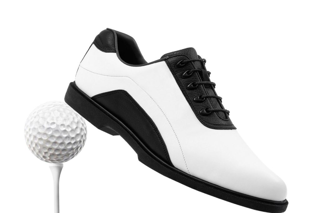golf shoe cleaning step-by-step